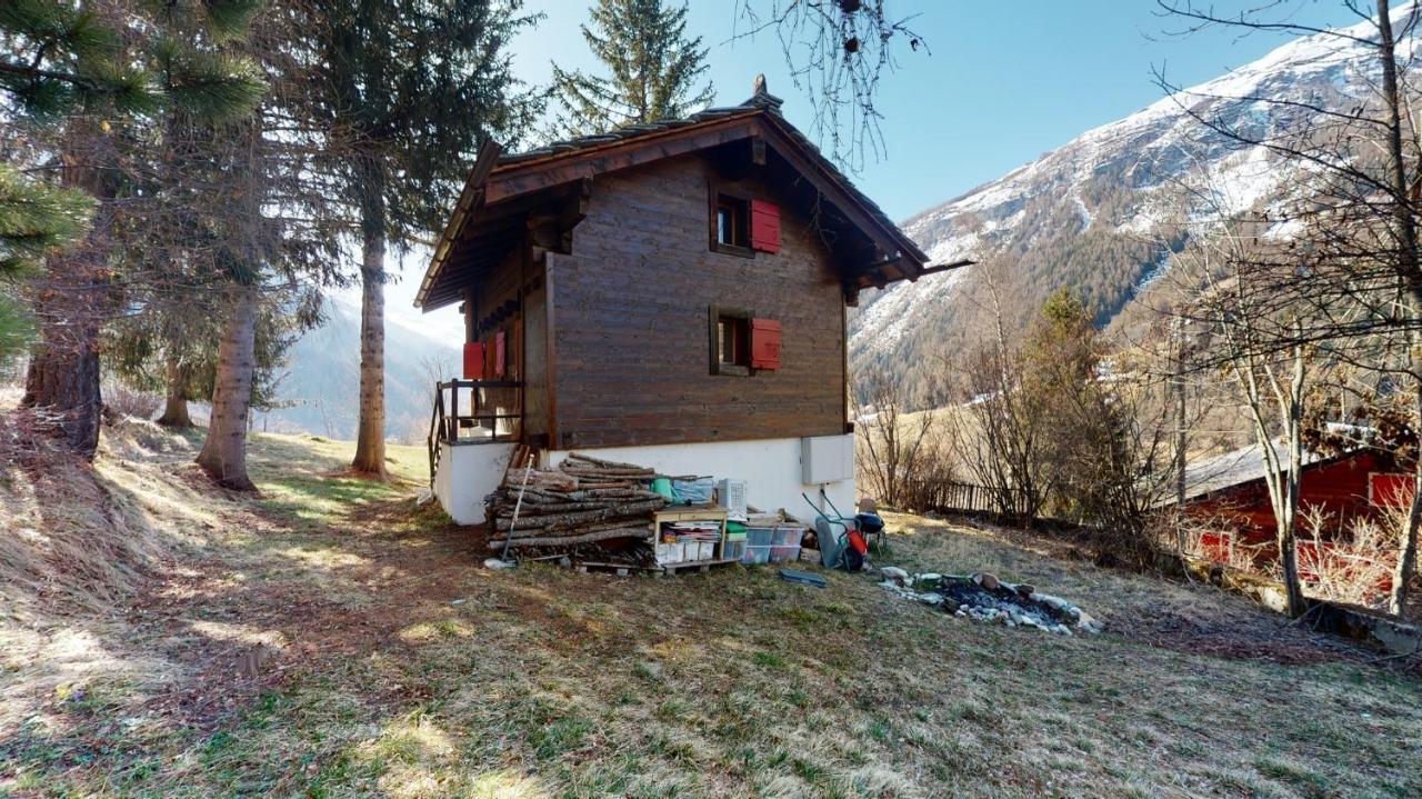 Апартаменты Idyllic Chalet In Evolene, With View On The Dent Blanche And The Mountains Экстерьер фото